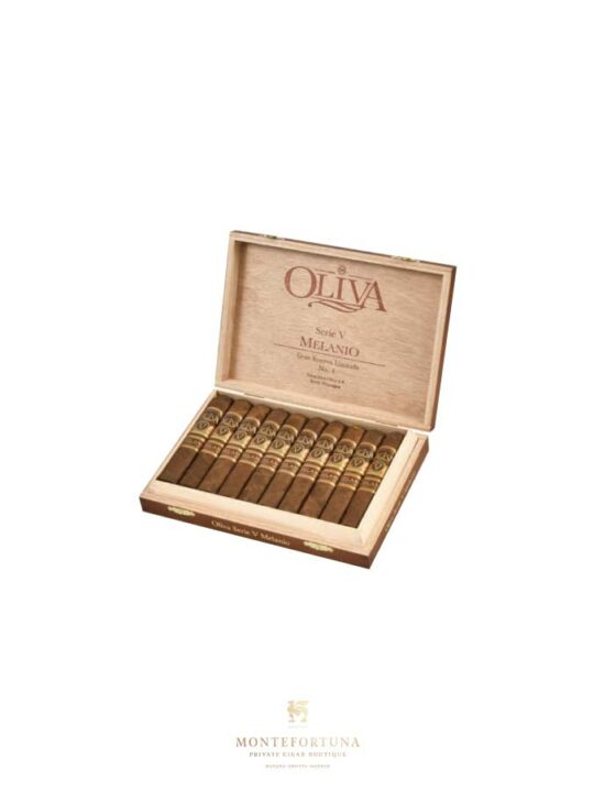 Oliva Serie V Melanio Petit Corona